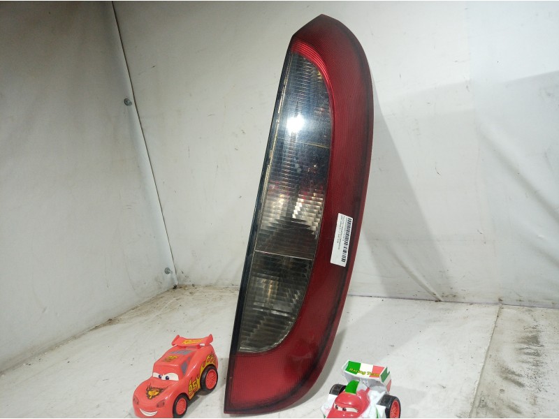 Recambio de piloto trasero derecho para opel corsa c referencia OEM IAM 09114337 09114337 09114337