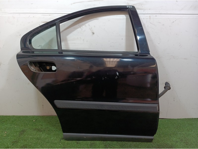 Recambio de puerta trasera derecha para volvo s60 berlina referencia OEM IAM 5PUERTAS 5 PUERTAS 5 PUERTAS