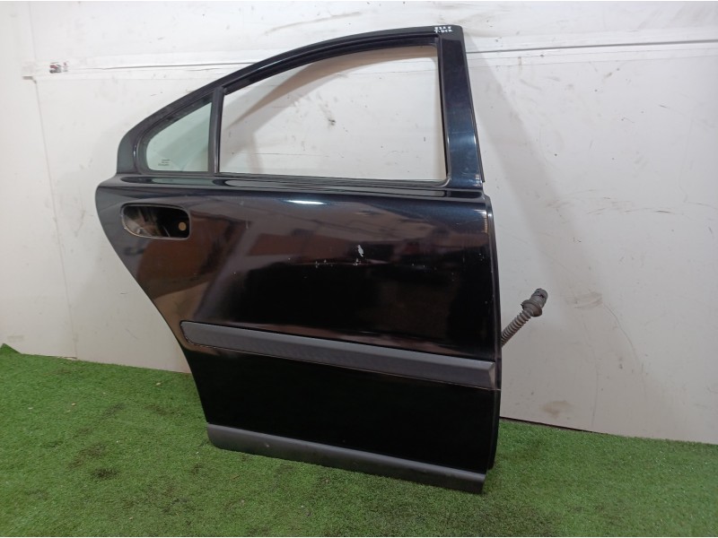 Recambio de puerta trasera derecha para volvo s60 berlina referencia OEM IAM 5PUERTAS 5 PUERTAS 5 PUERTAS