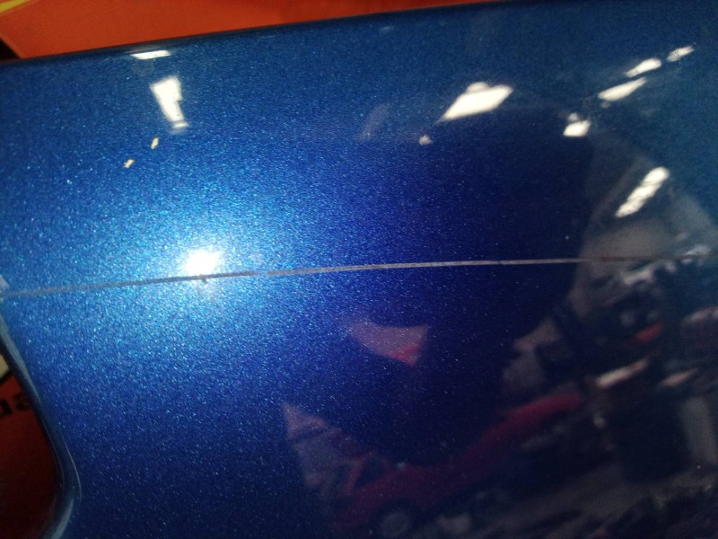 Recambio de capot para peugeot 407 st confort pack referencia OEM IAM   