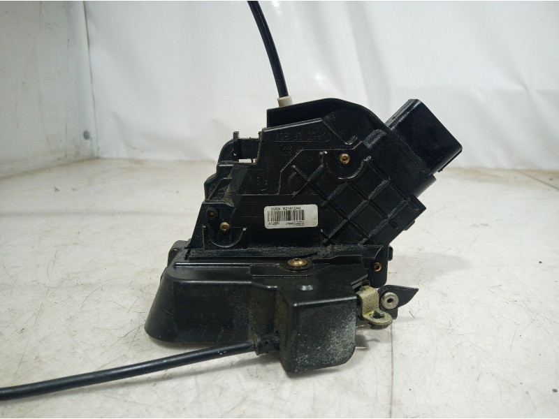 Recambio de cerradura puerta delantera derecha para ford focus berlina (cap) titanium referencia OEM IAM 3M5AR21812AK 3M5AR21812