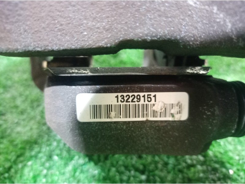 Recambio de pinza freno delantera izquierda para opel insignia sports tourer cosmo referencia OEM IAM 13229151 13229151 13229151