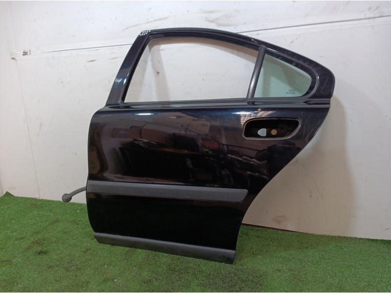 Recambio de puerta trasera izquierda para volvo s60 berlina referencia OEM IAM   