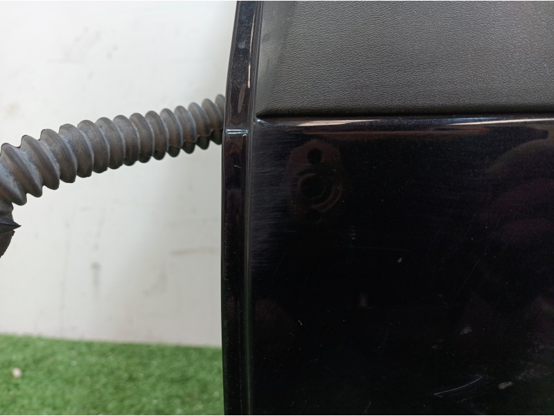 Recambio de puerta trasera izquierda para volvo s60 berlina referencia OEM IAM   