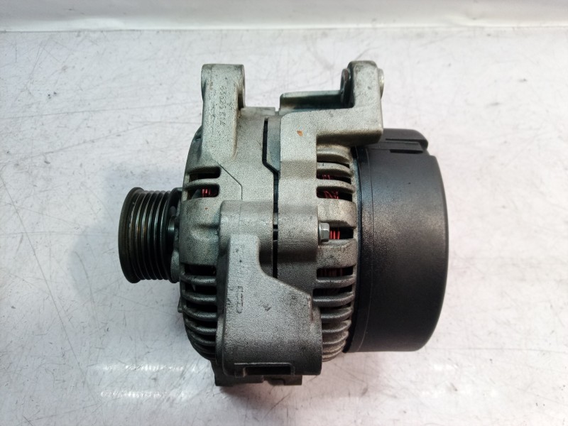 Recambio de alternador para volvo v70 familiar 2.4 / 2.5 (103kw / 106kw) referencia OEM IAM   