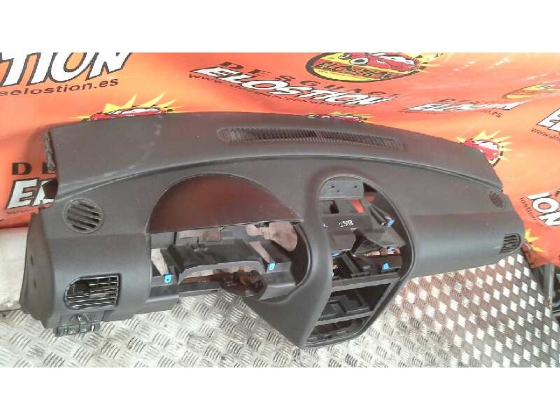 Recambio de salpicadero para opel tigra twin top edition referencia OEM IAM   