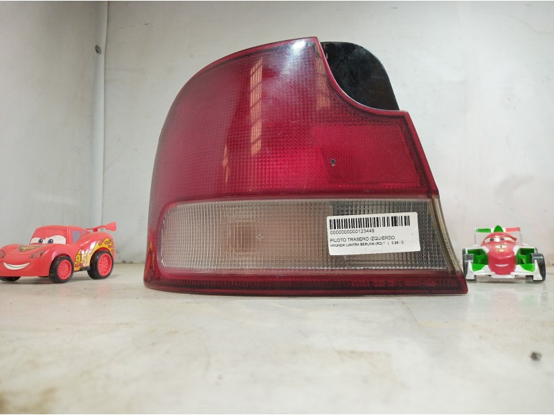 Recambio de piloto trasero izquierdo para hyundai lantra berlina (rd) referencia OEM IAM   