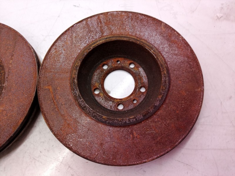 Recambio de disco freno delantero para peugeot 407 st confort pack referencia OEM IAM 4249A9  