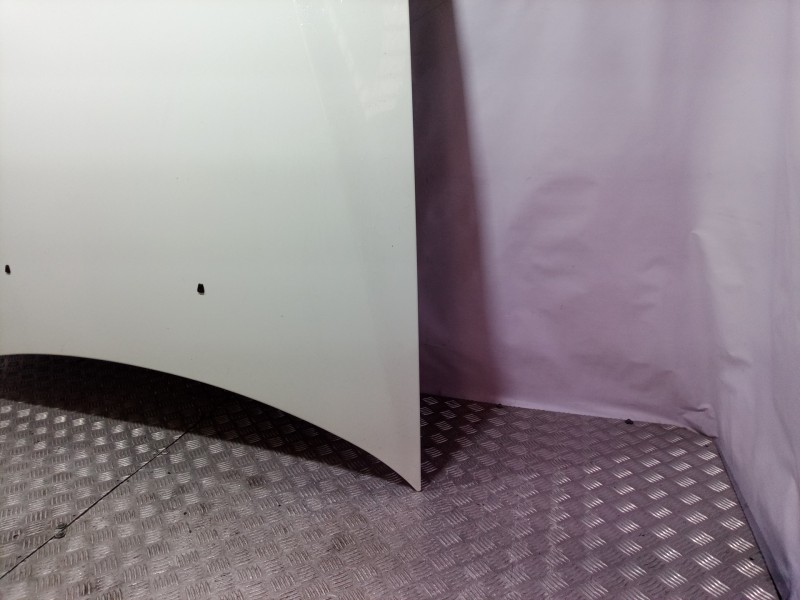 Recambio de capot para volvo v70 familiar 2.4 / 2.5 (103kw / 106kw) referencia OEM IAM 9483547  