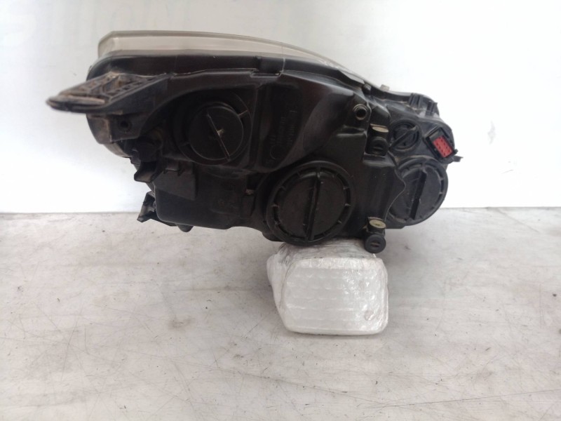 Recambio de faro izquierdo para opel insignia berlina cosmo referencia OEM IAM 168857 168857 168857