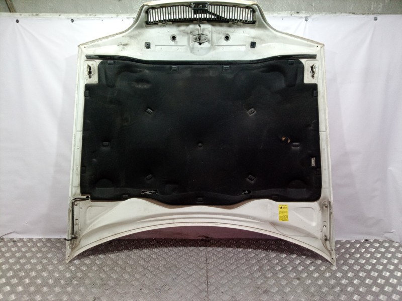 Recambio de capot para volvo v70 familiar 2.4 / 2.5 (103kw / 106kw) referencia OEM IAM 9483547  