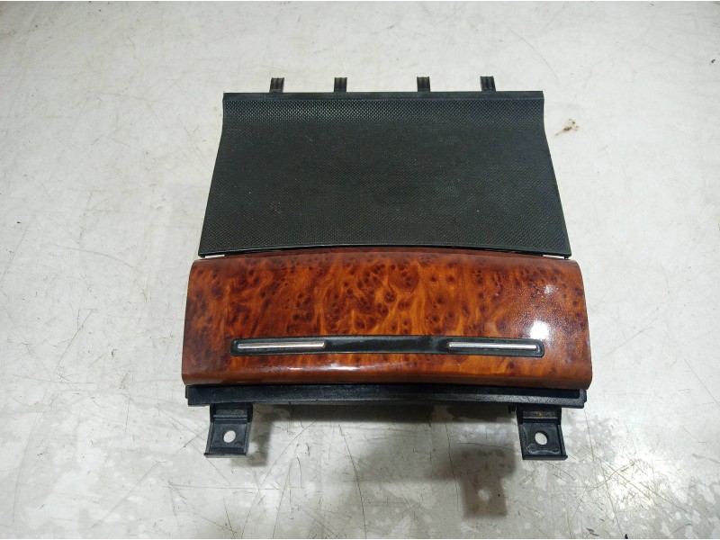 Recambio de cenicero para audi a3 (8p) 1.6 fsi ambiente referencia OEM IAM 8P0857951 8P0857951 8P0857951