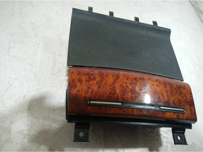 Recambio de cenicero para audi a3 (8p) 1.6 fsi ambiente referencia OEM IAM 8P0857951 8P0857951 8P0857951