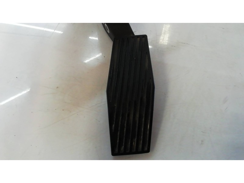 Recambio de pedal acelerador para opel insignia berlina cosmo referencia OEM IAM 132373526PV00976500 6PV00976500 6PV00976500
