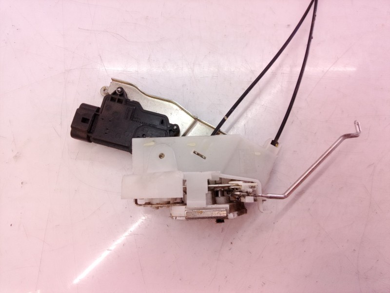 Recambio de cerradura puerta delantera izquierda para suzuki alto amf 310 referencia OEM IAM    Recambio de cerradura puerta delantera izquierda para suzuki alto amf 310 referencia OEM IAM