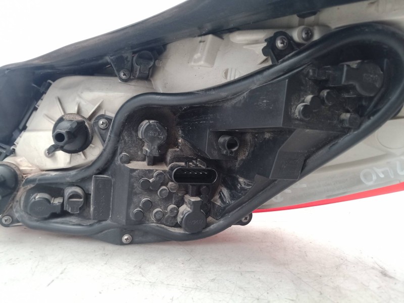 Recambio de piloto trasero izquierdo para opel insignia berlina cosmo referencia OEM IAM 168372 168372 168372