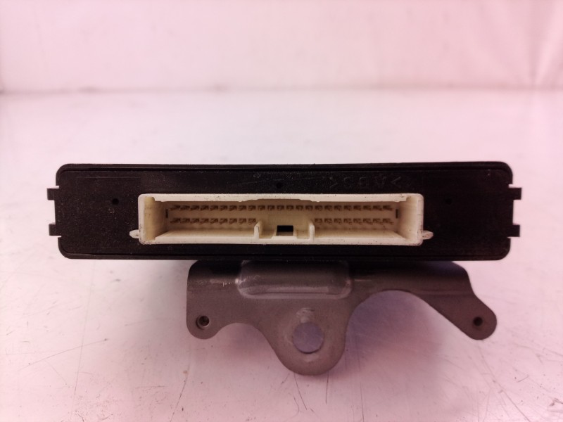Recambio de modulo electronico para toyota auris luna referencia OEM IAM 8999012010 8999012010 2325002093
