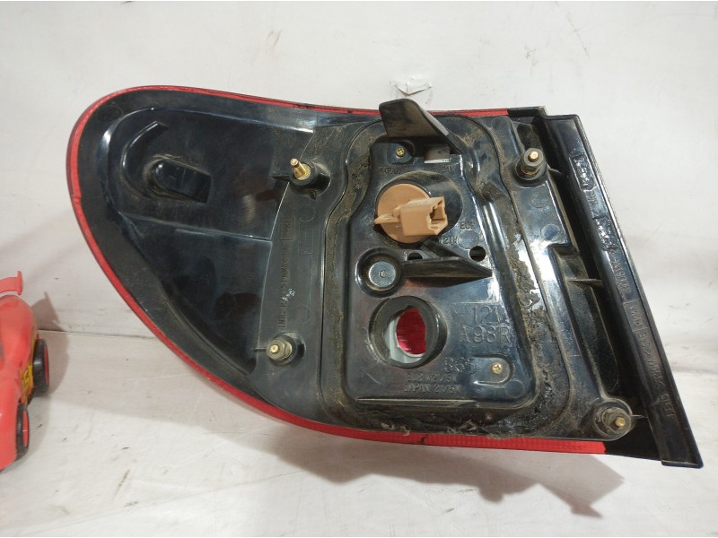 Recambio de piloto trasero derecho para nissan almera (n16/e) referencia OEM IAM 4880A 4880A 4880