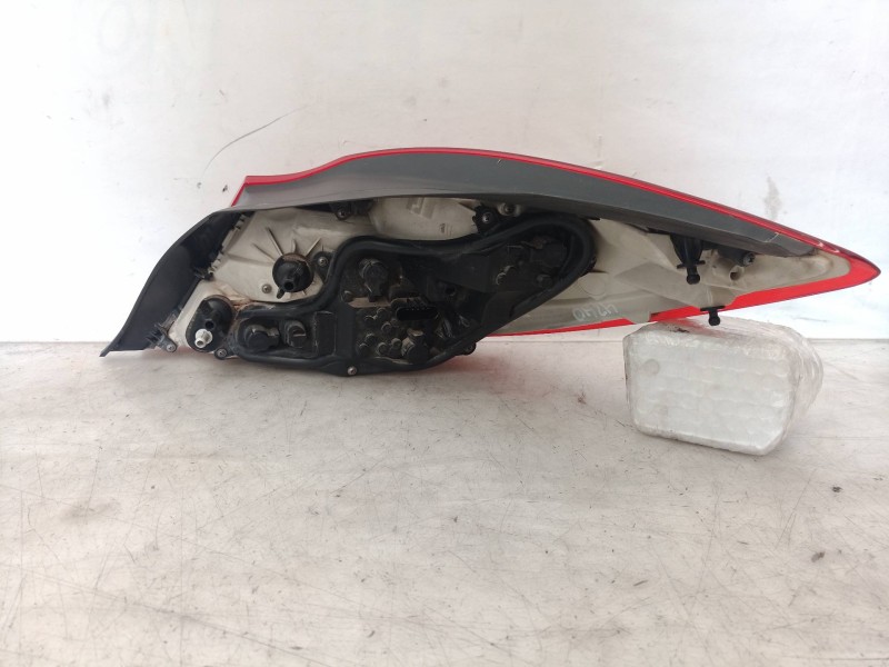 Recambio de piloto trasero izquierdo para opel insignia berlina cosmo referencia OEM IAM 168372 168372 168372