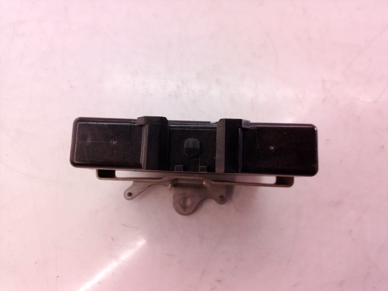 Recambio de modulo electronico para toyota auris luna referencia OEM IAM 8999012010 8999012010 2325002093