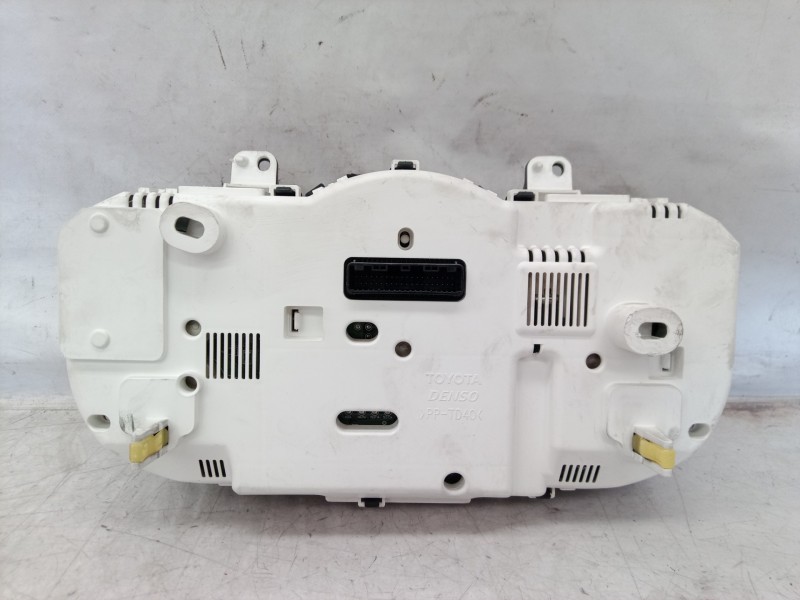 Recambio de cuadro instrumentos para toyota rav 4 (a3) executive referencia OEM IAM 8380042D03 8380042D03 257440330