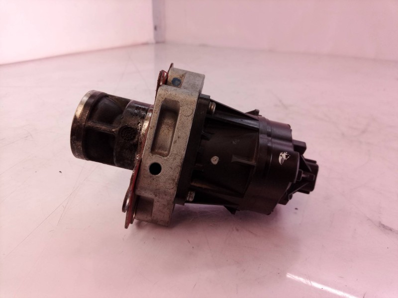 Recambio de valvula egr para opel insignia berlina cosmo referencia OEM IAM 55566052 55566052 55566052