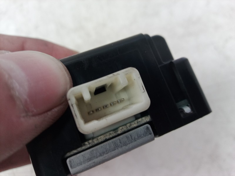 Recambio de centralita cierre para toyota rav 4 (a3) executive referencia OEM IAM 8974142220 8974142220 8974142220