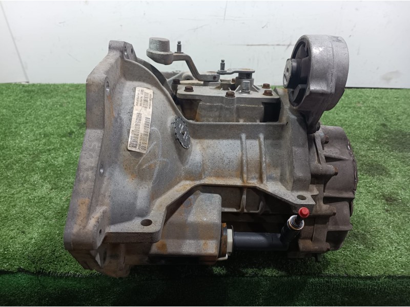 Recambio de caja cambios para chrysler voyager (rg) 2.5 crd grand voyager limited referencia OEM IAM P04641928AG P04641928AG P04