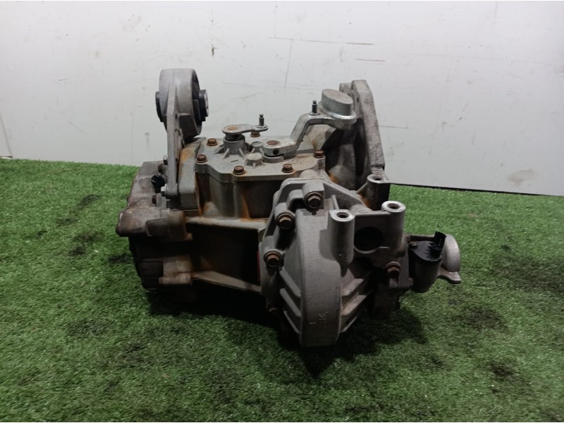 Recambio de caja cambios para chrysler voyager (rg) 2.5 crd grand voyager limited referencia OEM IAM P04641928AG P04641928AG P04