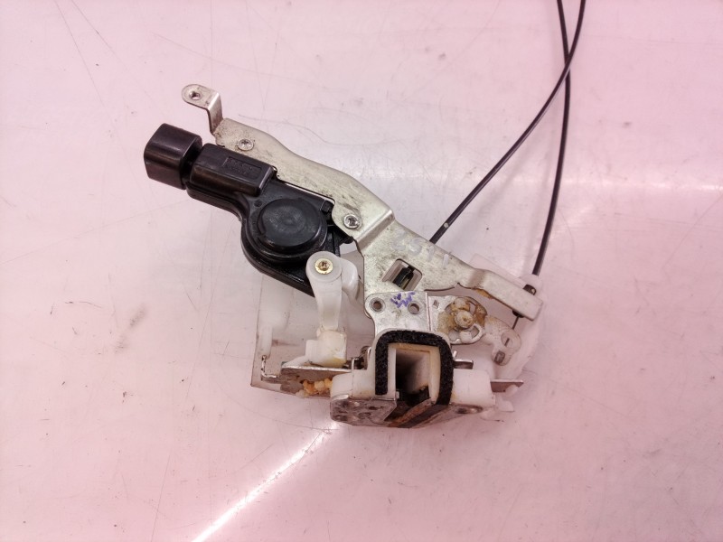 Recambio de cerradura puerta delantera derecha para suzuki alto amf 310 referencia OEM IAM   