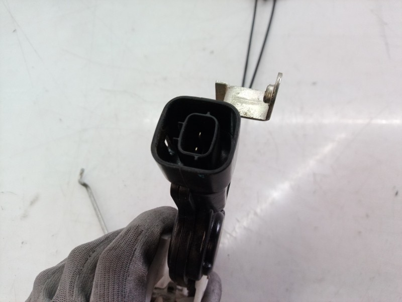 Recambio de cerradura puerta delantera derecha para suzuki alto amf 310 referencia OEM IAM   