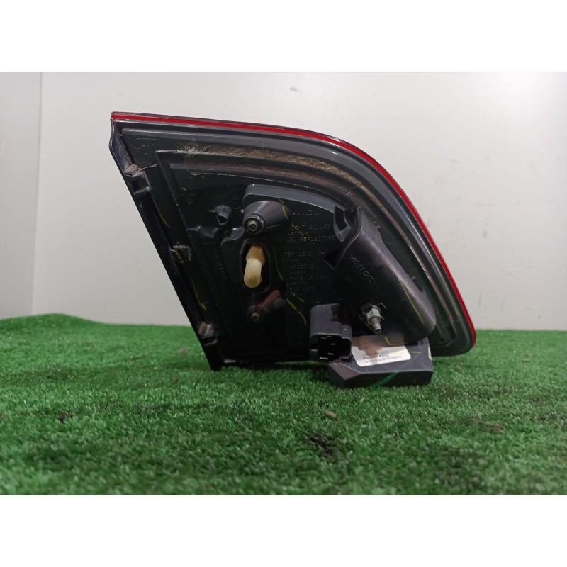 Recambio de piloto trasero derecho interior para mercedes-benz clase gle (w166) referencia OEM IAM A1669066201 A1669066201 A1669