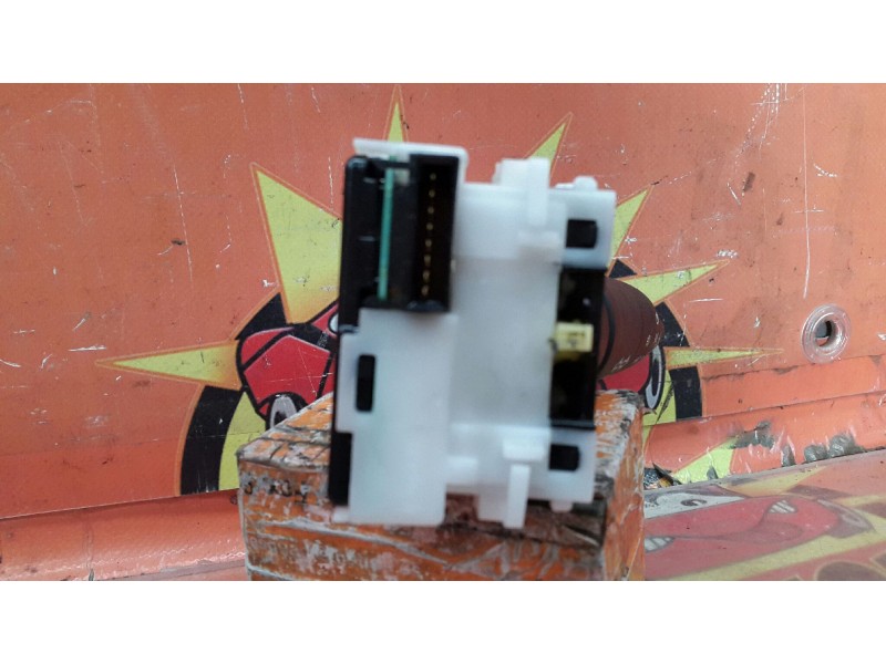 Recambio de mando intermitentes para nissan nv 200 (m20) kasten premium referencia OEM IAM   