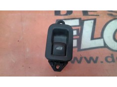 Recambio de mando elevalunas trasero derecho para nissan primera berlina (p12) referencia OEM IAM   