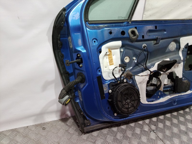 Recambio de puerta delantera derecha para peugeot 407 st confort pack referencia OEM IAM   