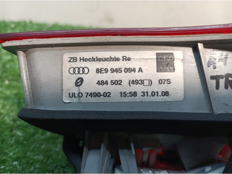 Recambio de piloto trasero maletero derecho para audi a4 avant (8e) referencia OEM IAM 8E9945094A 8E9945094A 48450207S