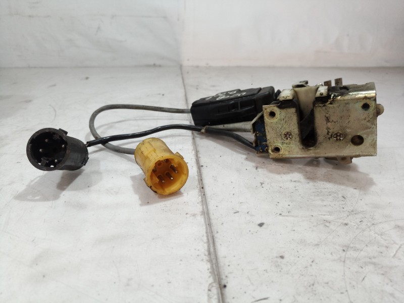 Recambio de cerradura puerta delantera derecha para jaguar xj6/12 3.6 daimler / kat referencia OEM IAM   