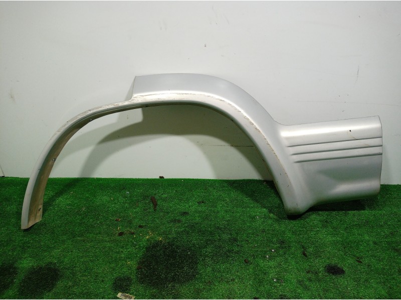 Recambio de aletin trasero izquierdo para mitsubishi montero (v20/v40) 2.8 turbodiesel referencia OEM IAM   