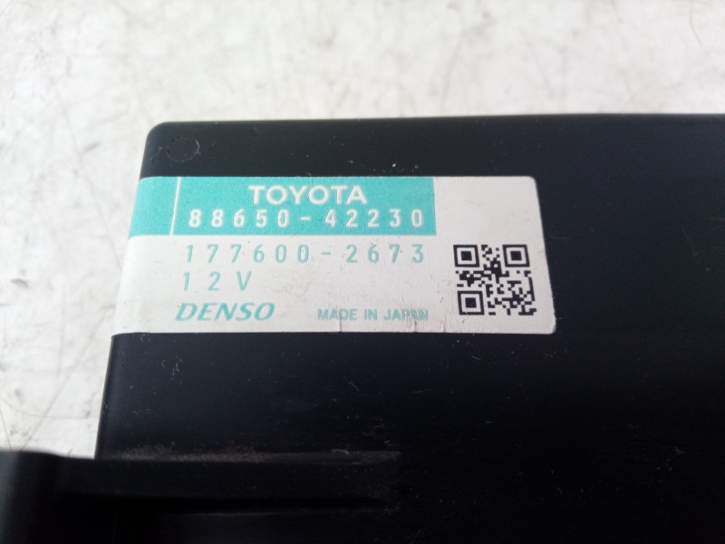 Recambio de centralita aire acondicionado para toyota rav 4 (a3) executive referencia OEM IAM 8865042230 8865042230 8865042230