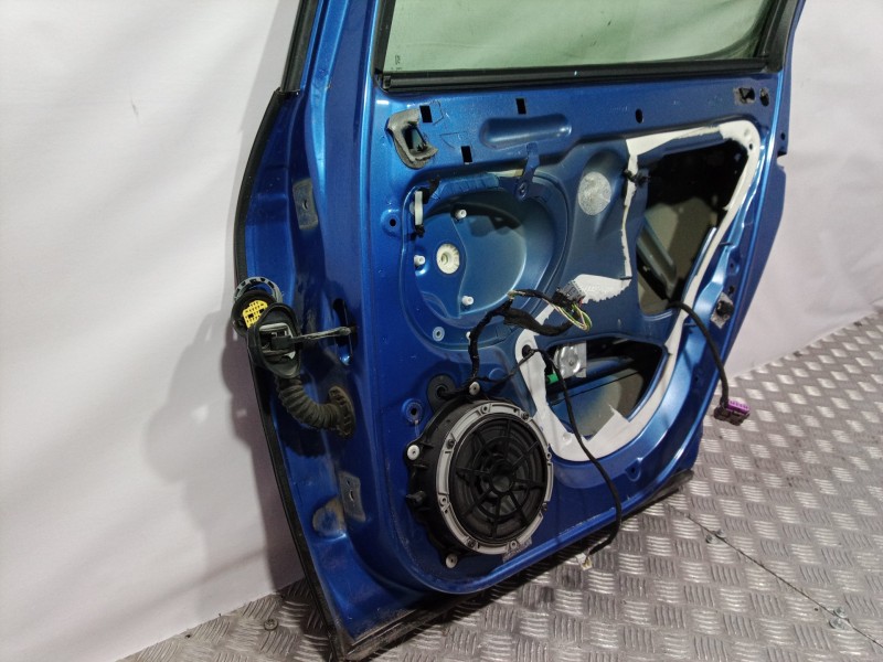 Recambio de puerta trasera derecha para peugeot 407 st confort pack referencia OEM IAM   