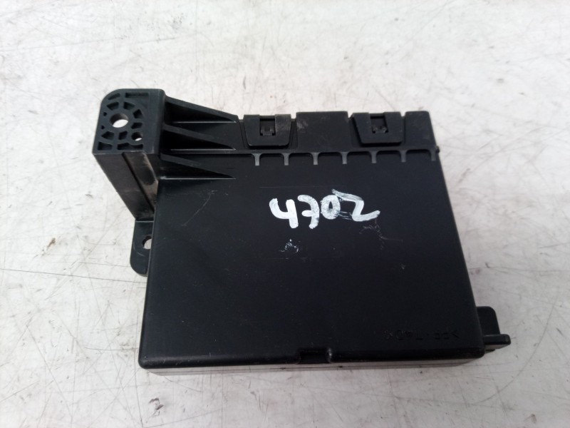 Recambio de centralita aire acondicionado para toyota rav 4 (a3) executive referencia OEM IAM 8865042230 8865042230 8865042230