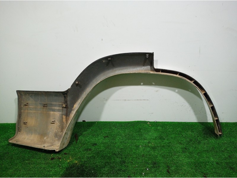 Recambio de aletin trasero izquierdo para mitsubishi montero (v20/v40) 2.8 turbodiesel referencia OEM IAM   