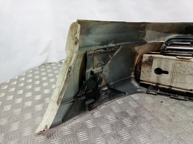 Recambio de paragolpes delantero para volvo v70 familiar 2.4 / 2.5 (103kw / 106kw) referencia OEM IAM 9421811  