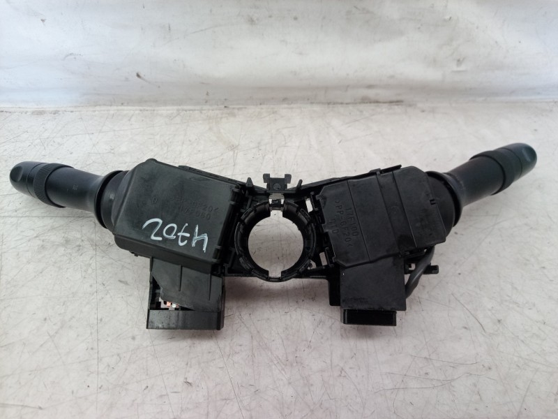 Recambio de mando multifuncion para toyota rav 4 (a3) executive referencia OEM IAM 17F060 17F060 17F060