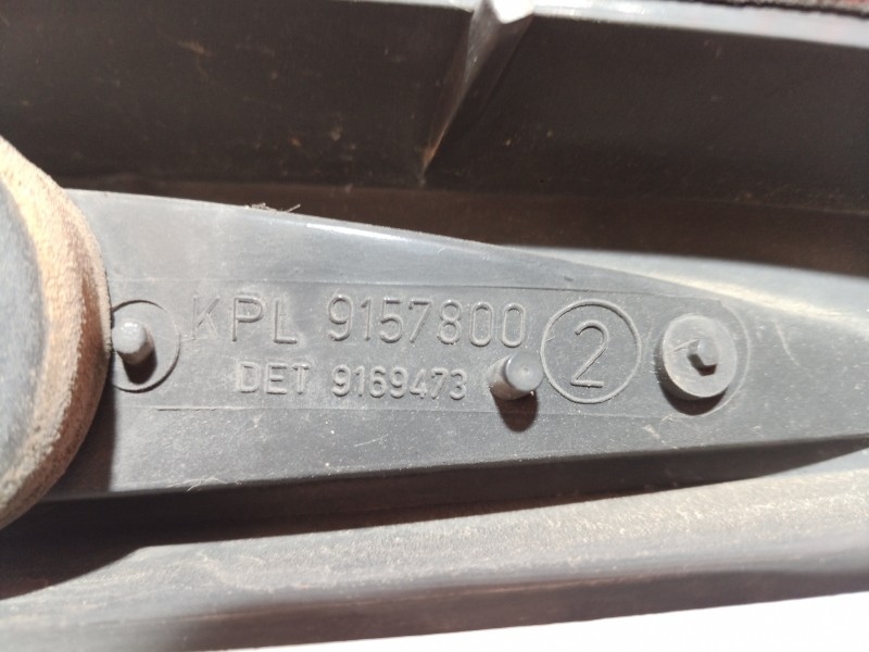 Recambio de piloto trasero derecho para volvo v70 familiar 2.4 / 2.5 (103kw / 106kw) referencia OEM IAM 9178885  