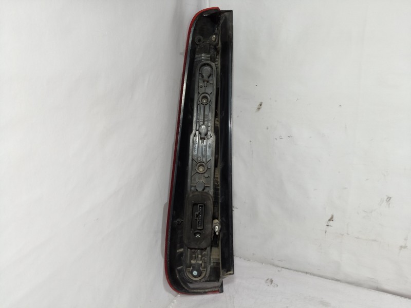 Recambio de piloto trasero derecho para ford focus c-max (cap) referencia OEM IAM 3M5113N411AA 3M5113N411AA 3M5113N411