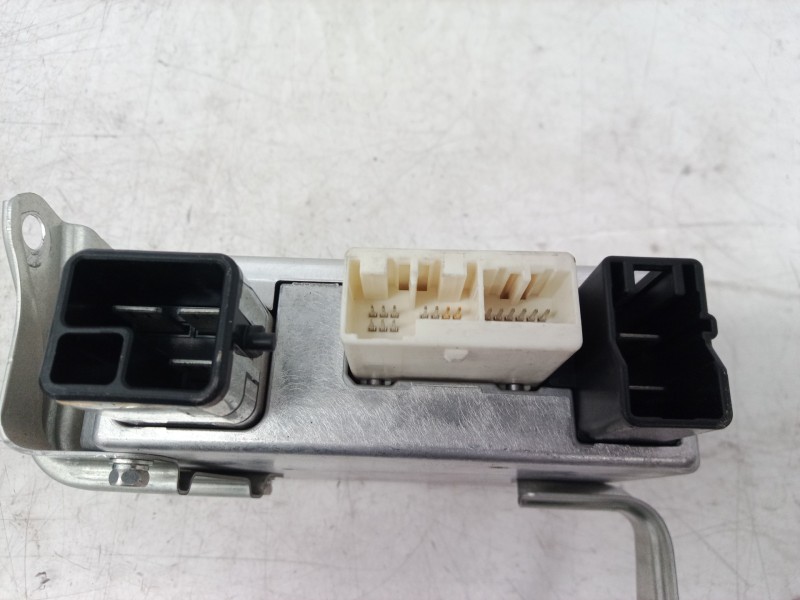 Recambio de modulo electronico para toyota rav 4 (a3) executive referencia OEM IAM 8965042040 8965042040 8965042040