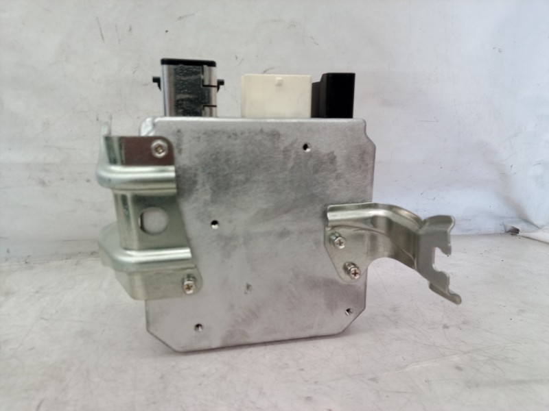 Recambio de modulo electronico para toyota rav 4 (a3) executive referencia OEM IAM 8965042040 8965042040 8965042040