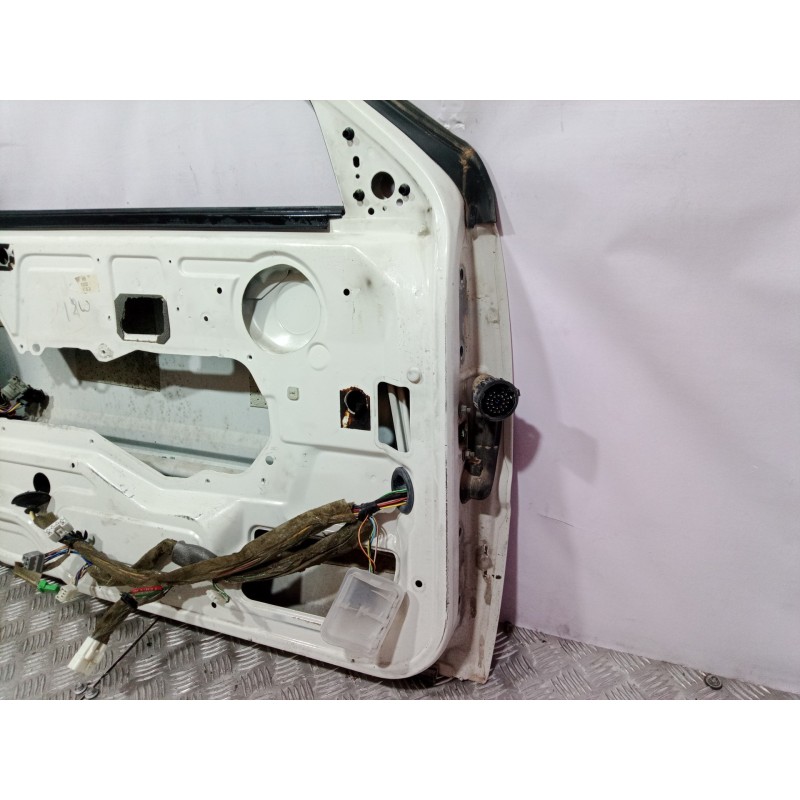 Recambio de puerta delantera izquierda para volvo v70 familiar 2.4 / 2.5 (103kw / 106kw) referencia OEM IAM 9152413  