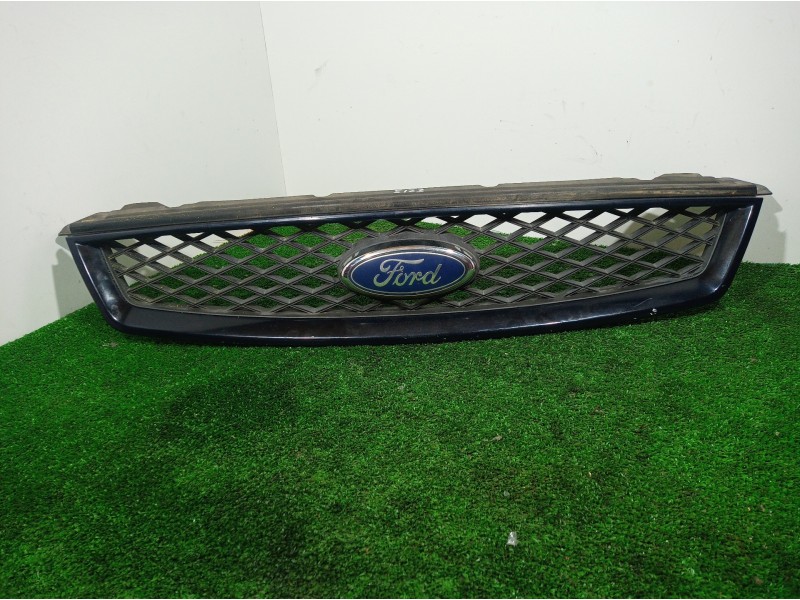 Recambio de rejilla delantera para ford focus berlina (cap) ambiente (d) referencia OEM IAM 4M5J8200 4M5J8200 4M5J8200